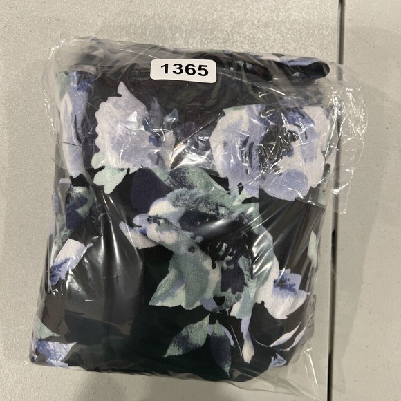 Speechless Dress Women 11‎ Black Halter Floral - Picture 14 of 14